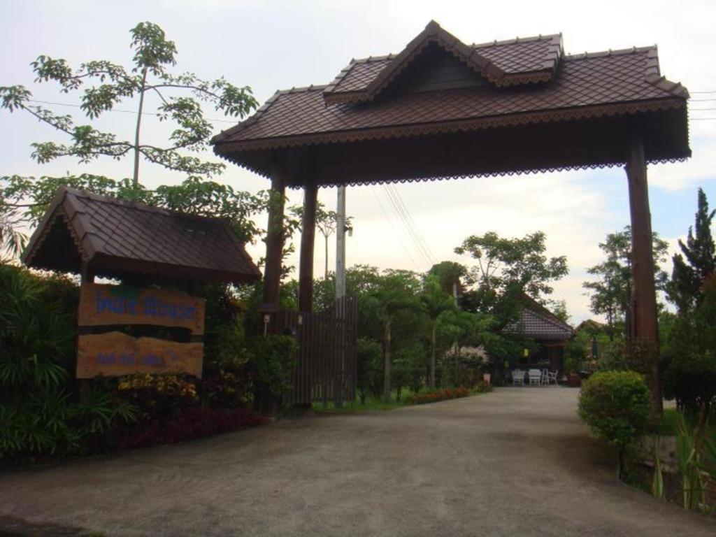 Indie House @ Maerim Chiang Mai Bagian luar foto