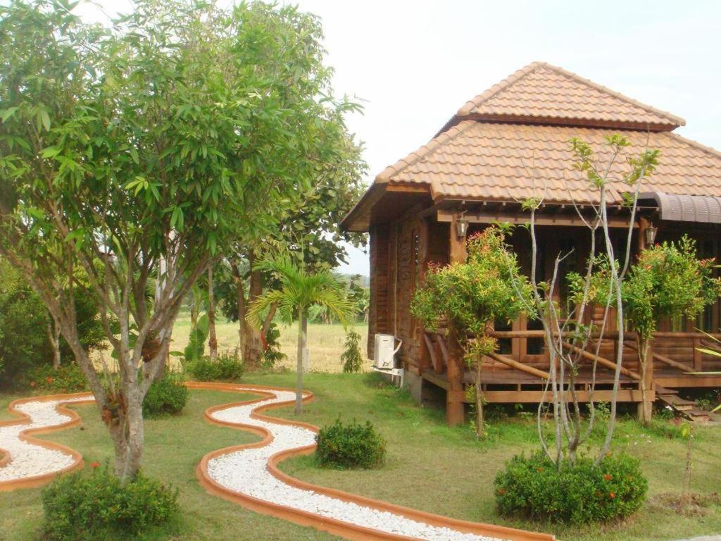 Indie House @ Maerim Chiang Mai Bagian luar foto