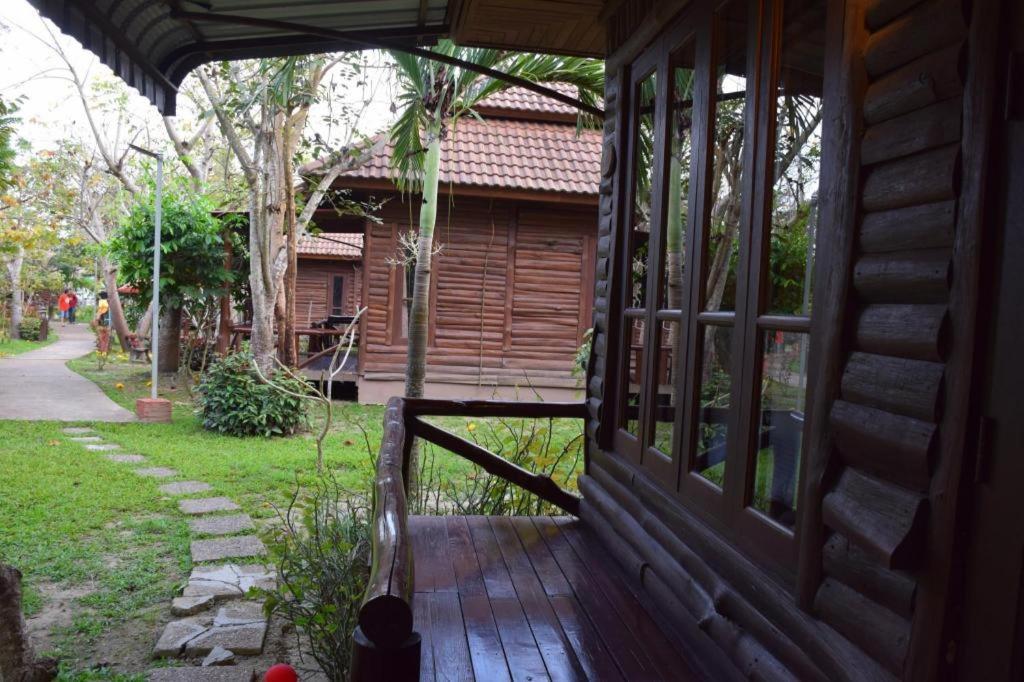 Indie House @ Maerim Chiang Mai Bagian luar foto